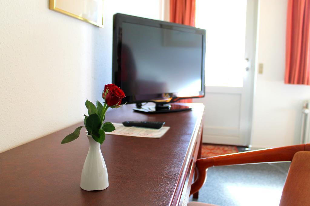 Medio Apartments Фредерисия Номер фото